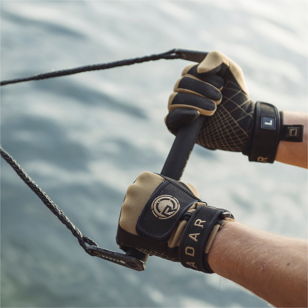 2026 Radar Podium Gloves R24GL-POD-GO - Black / Gold